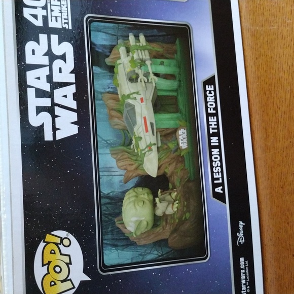 A LESSON IN THE FORCE  Funko Pop #382 Star Wars 40th Empire Strikes Back - Picture 7 of 9
